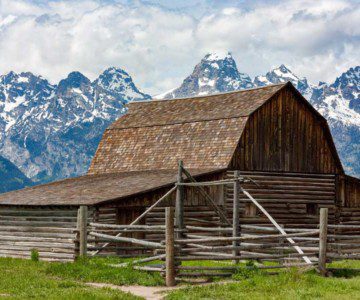 Barn in front of Wyoming mountain range